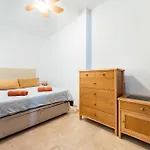 Apartment Town In Centre *