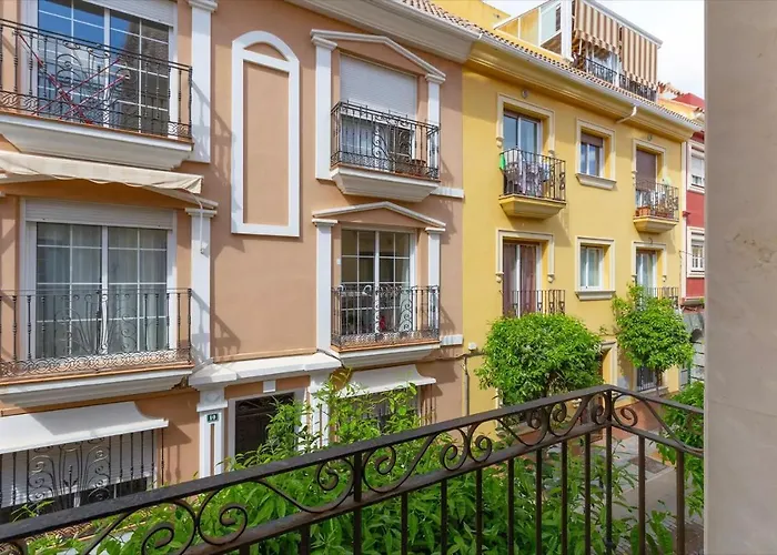 Town In Centre Apartment *